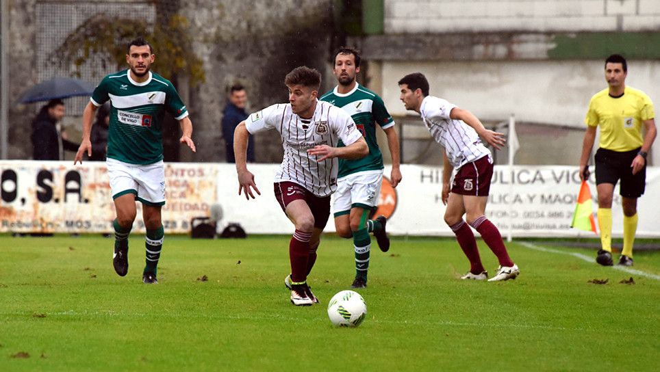 Partido entre Coruxo e Pontevedra no Vao