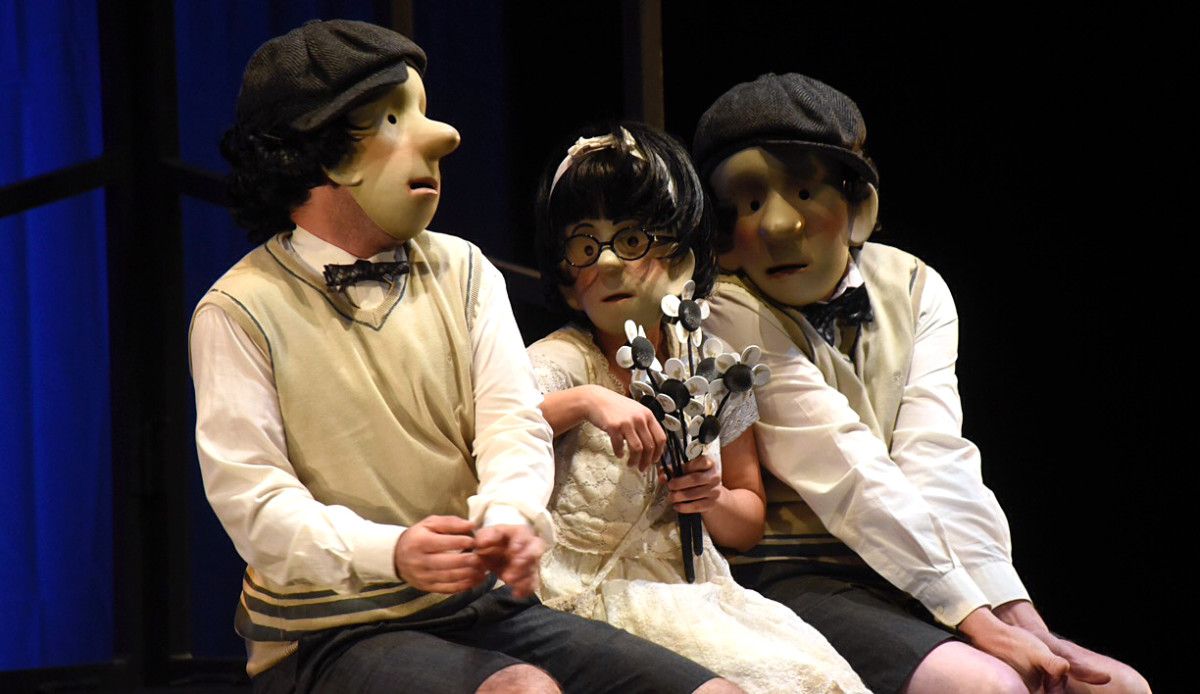 Representación de la obra 'Amour' en el Festival das Cóxegas