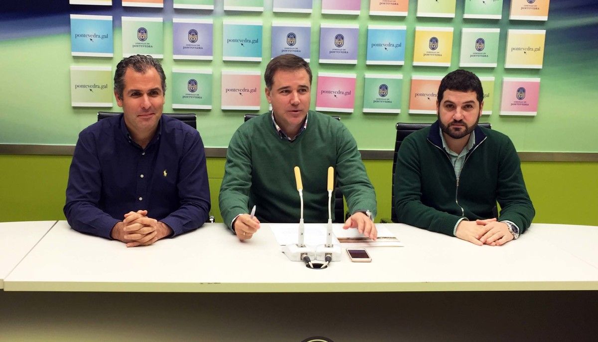 Rafael Domínguez, Jacobo Moreira e César Abal, en rolda de prensa