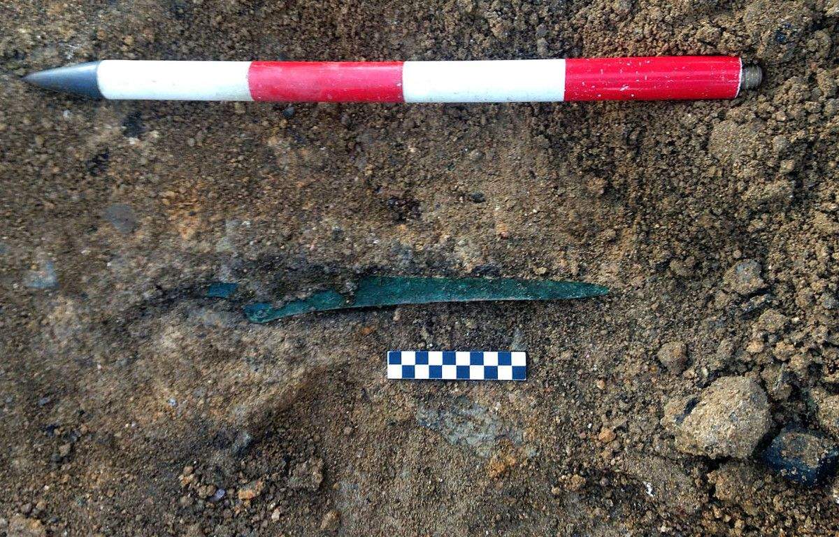 Puñal localizado en el yacimiento de A Lanzada