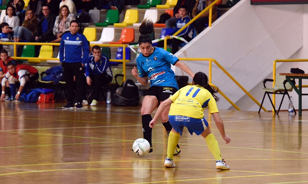 Partido entre Leis Pontevedra e Mora FS en Príncipe Felipe