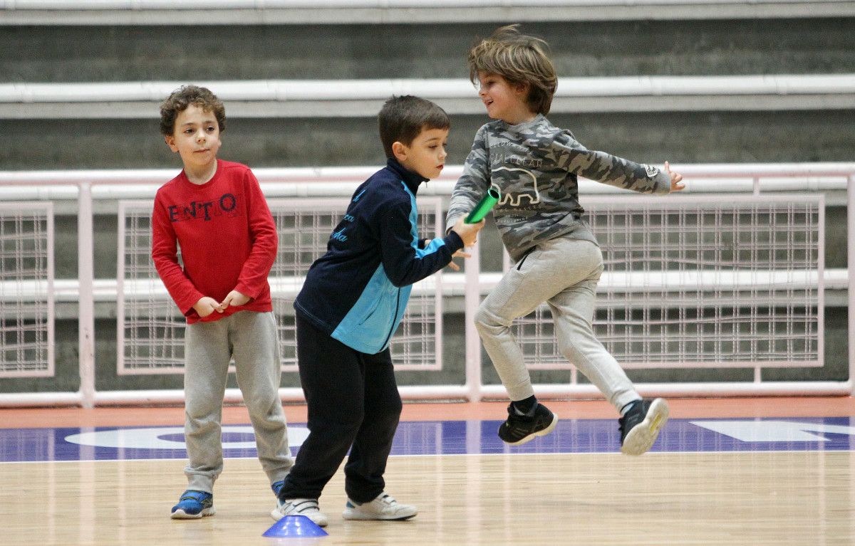 Festival de Nadal da escola municipal de atletismo