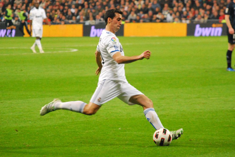 Álvaro Arbeloa, en un partido con el Real Madrid
