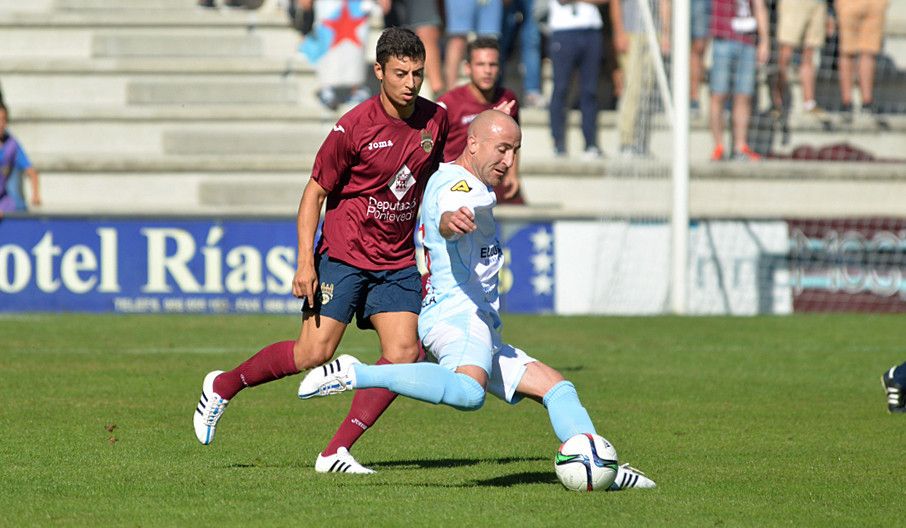 Partido entre Pontevedra e Compostela en Pasarón na tempada 15/16