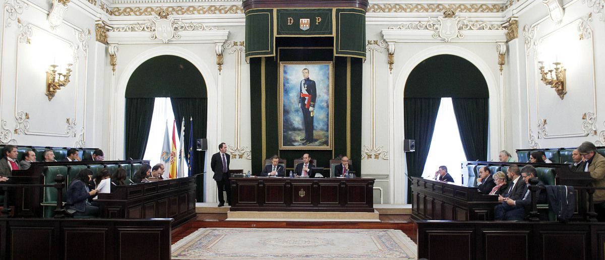 Pleno da Deputación de Pontevedra
