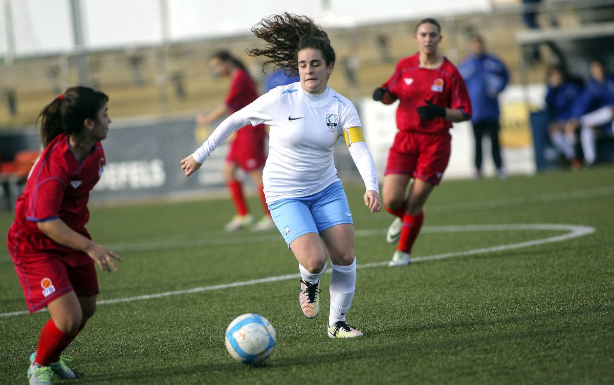 Teresa Abelleira en un partido con la Selección Gallega Sub-18