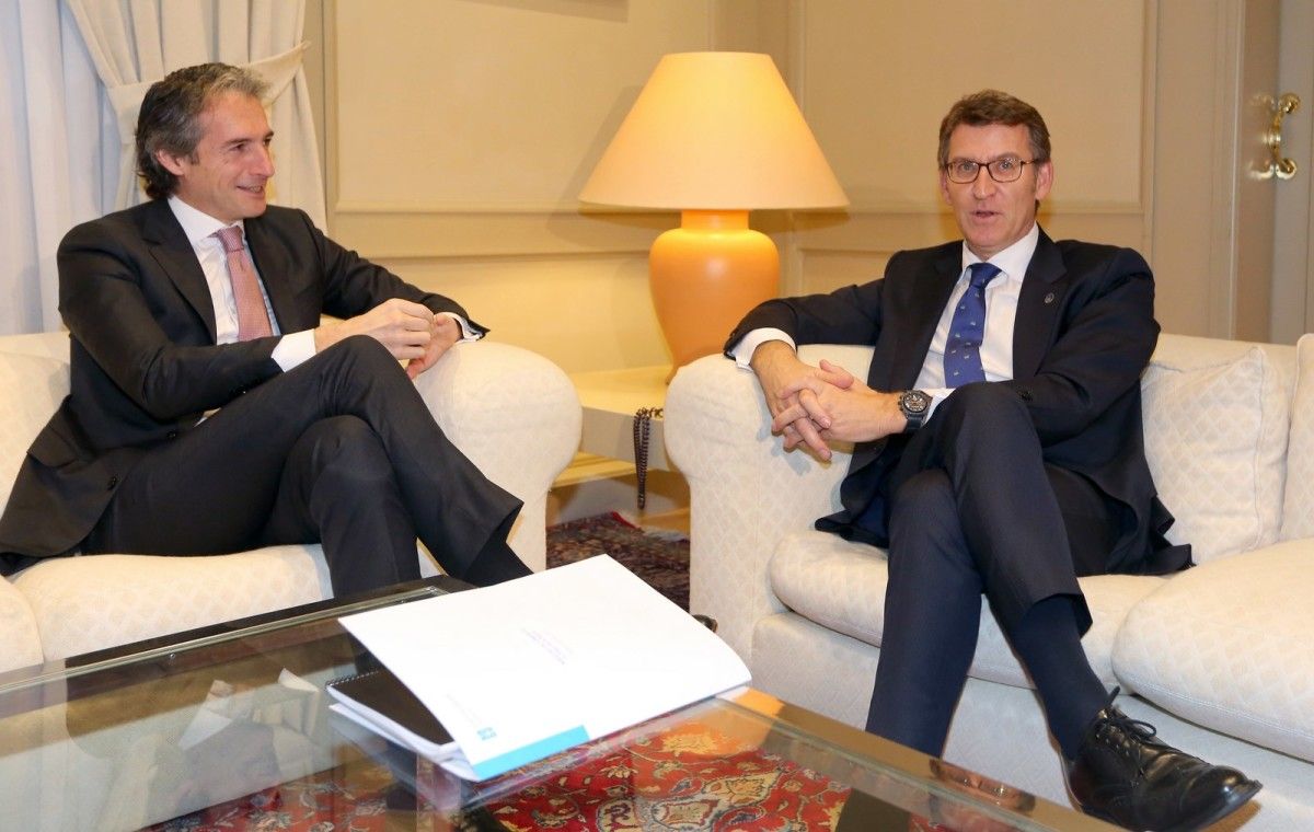 Reunión entre el ministro de Fomento, Íñigo de la Serna, y el presidente de la Xunta