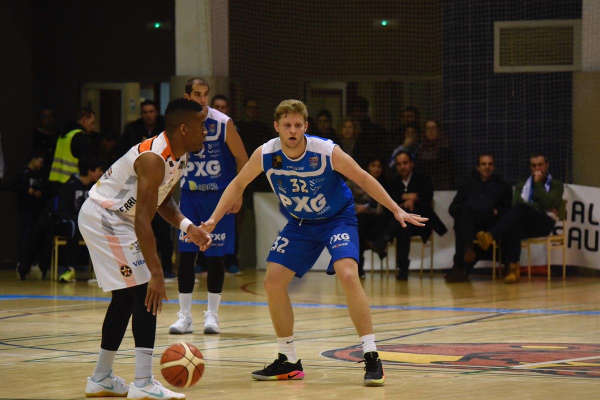 Tim Derksen durante o partido Peixe Galego-Araberri no CGTD