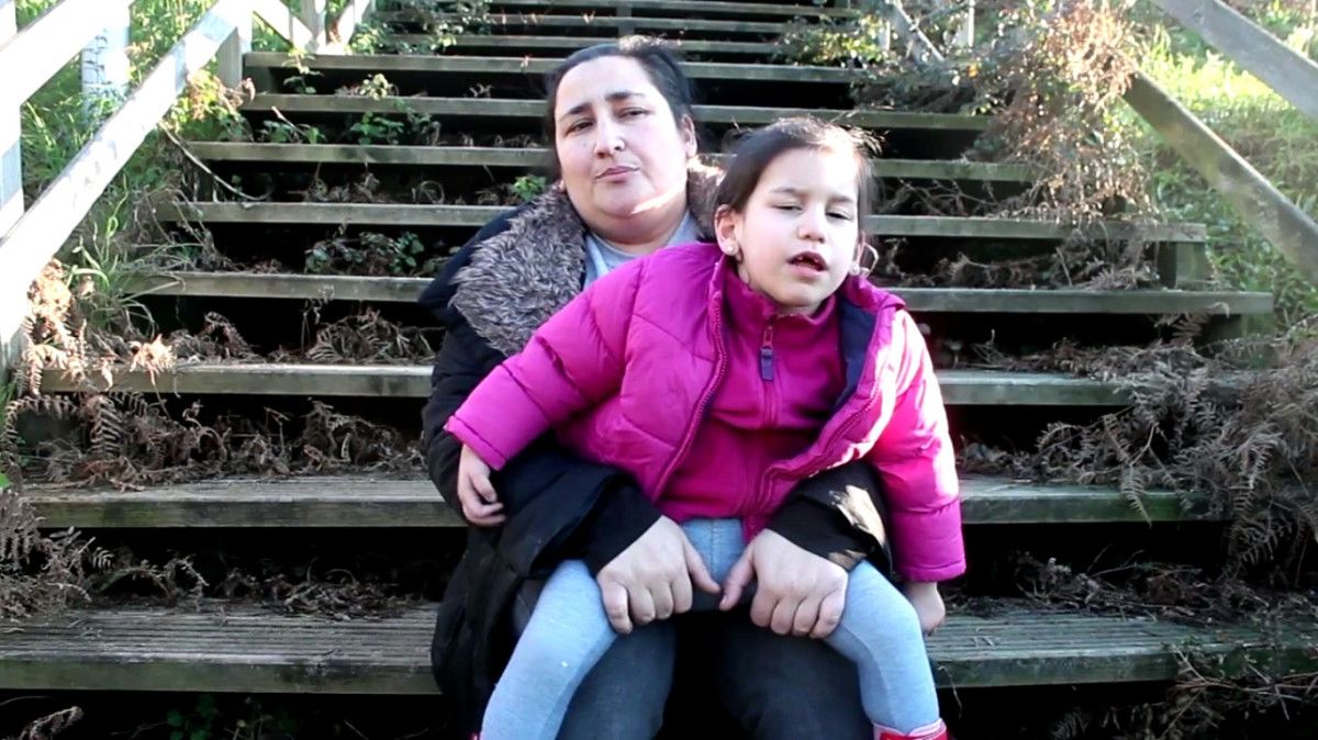 Alejandra González con su hija Nahir