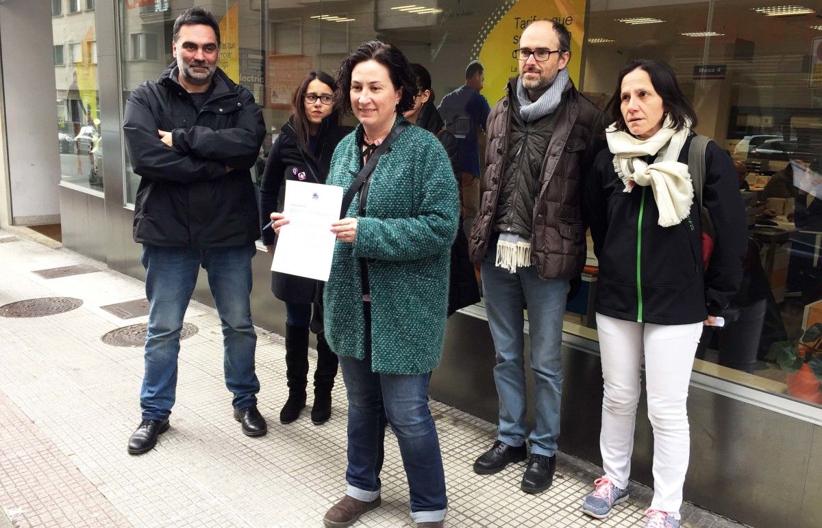 Eva Vilaverde, coa reclamación presentada ante Gas Natural Fenosa