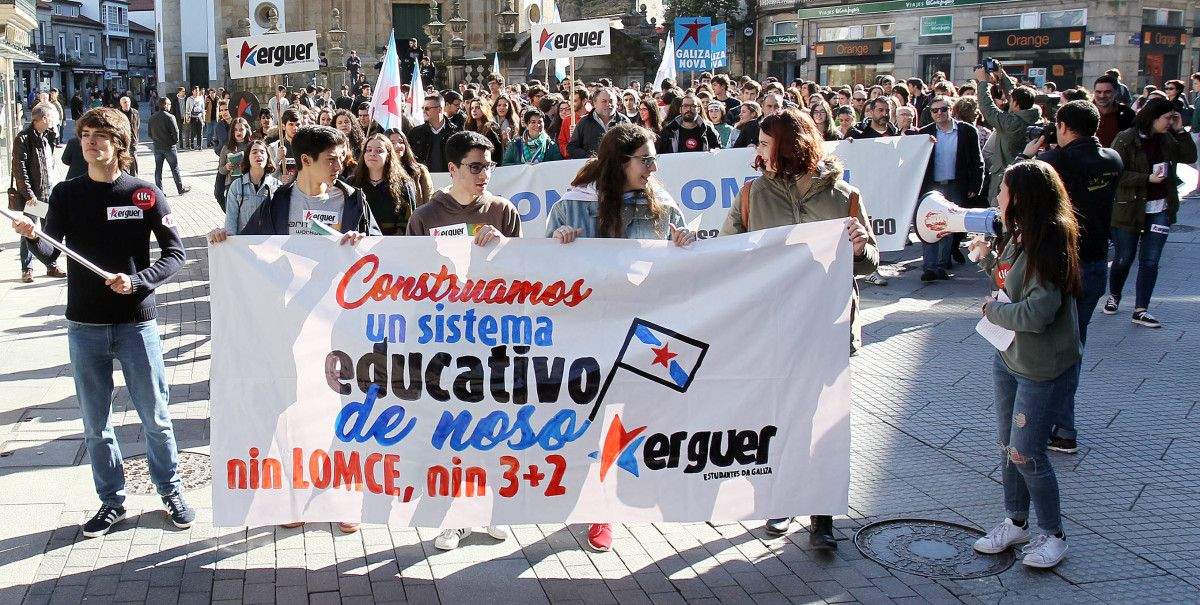 Manifestación de alumnos de Secundaria contra la LOMCE