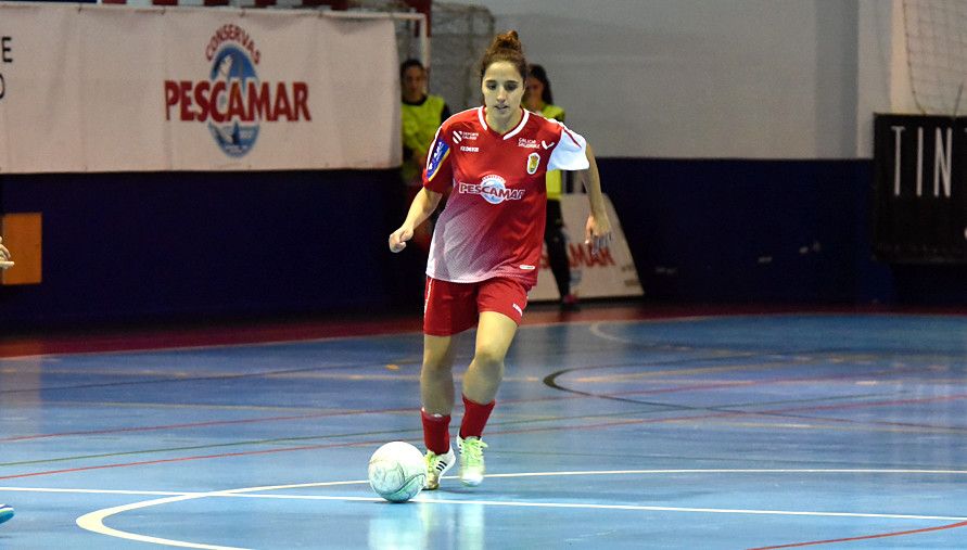 Jessi Lores en un partido del Poio Pescamar