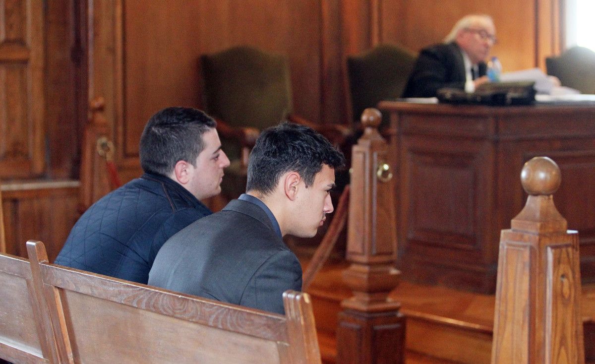 Breogán F.T. y Ángel G.A., acusados de una agresión sexual múltiple en Lalín, durante la segunda sesión del juicio