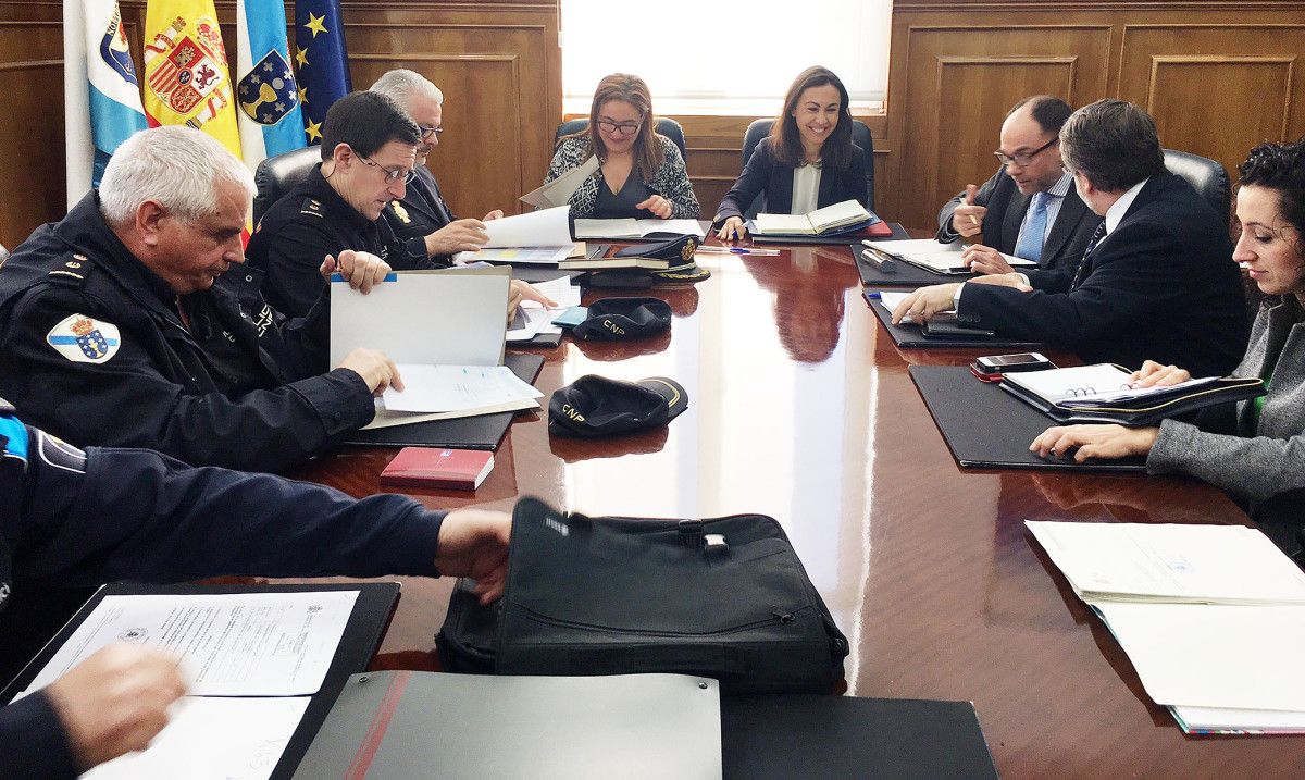 Junta local de seguridad en Marín