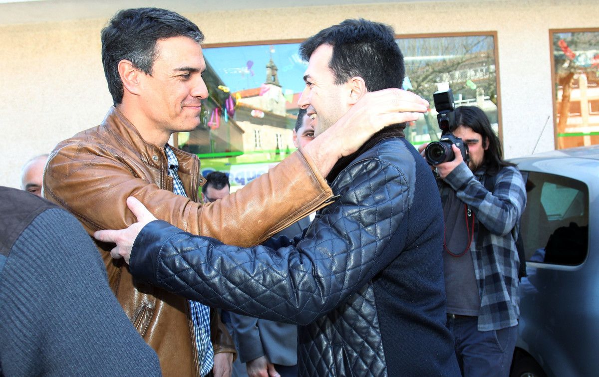 Pedro Sánchez e Gonzalo Caballero en Ponte Caldelas