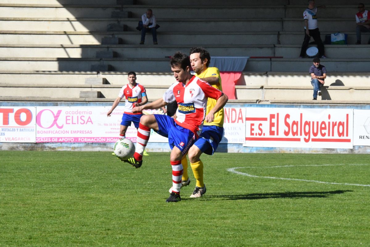 Partido entre Arosa e Dubra na Lomba