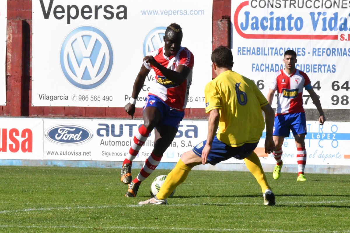 Sidibé, no partido entre Arosa e Dubra na Lomba da tempada 17/18