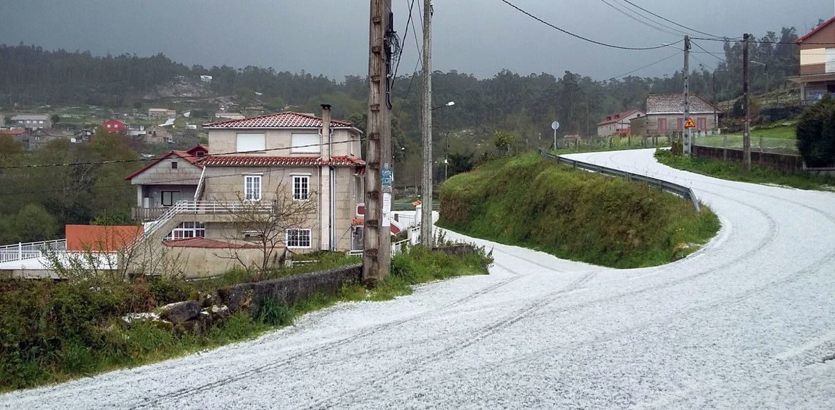 Granizada en el municipio de Pontevedra en una tarde tormentosa