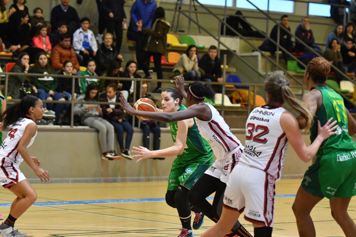 Partido entre Arxil y Añares Rioja en el CGTD
