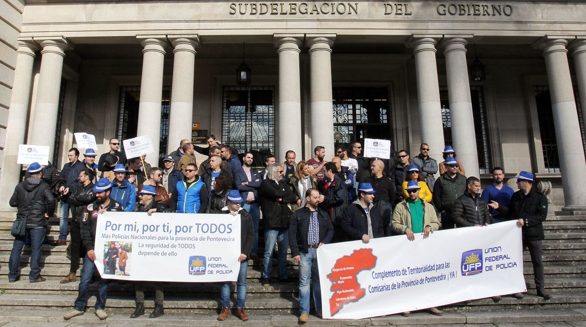 Concentración de agentes de policía
