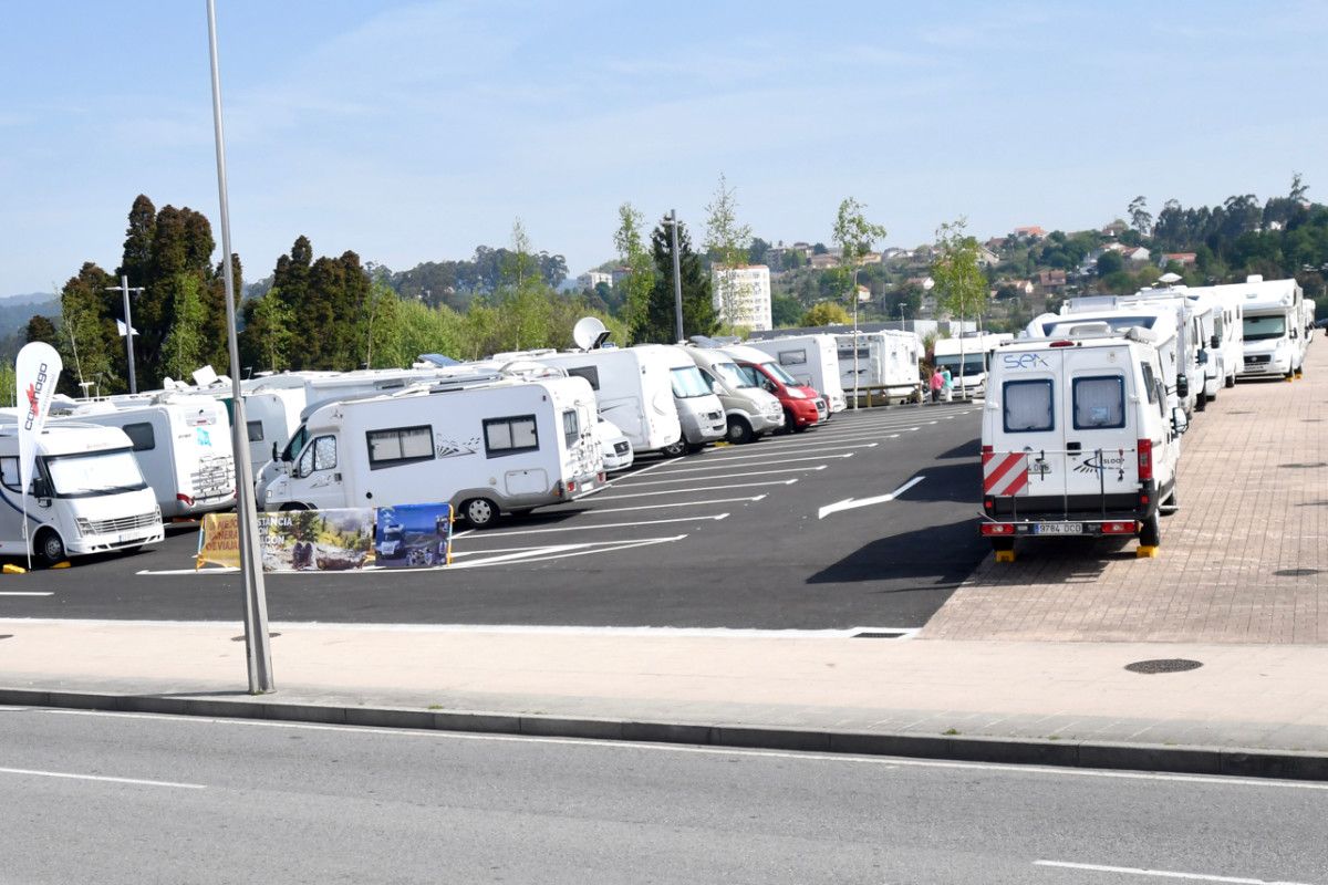 Encuentro de la Federación Gallega de Autocaravanas en la nueva zona reservada en Tafisa