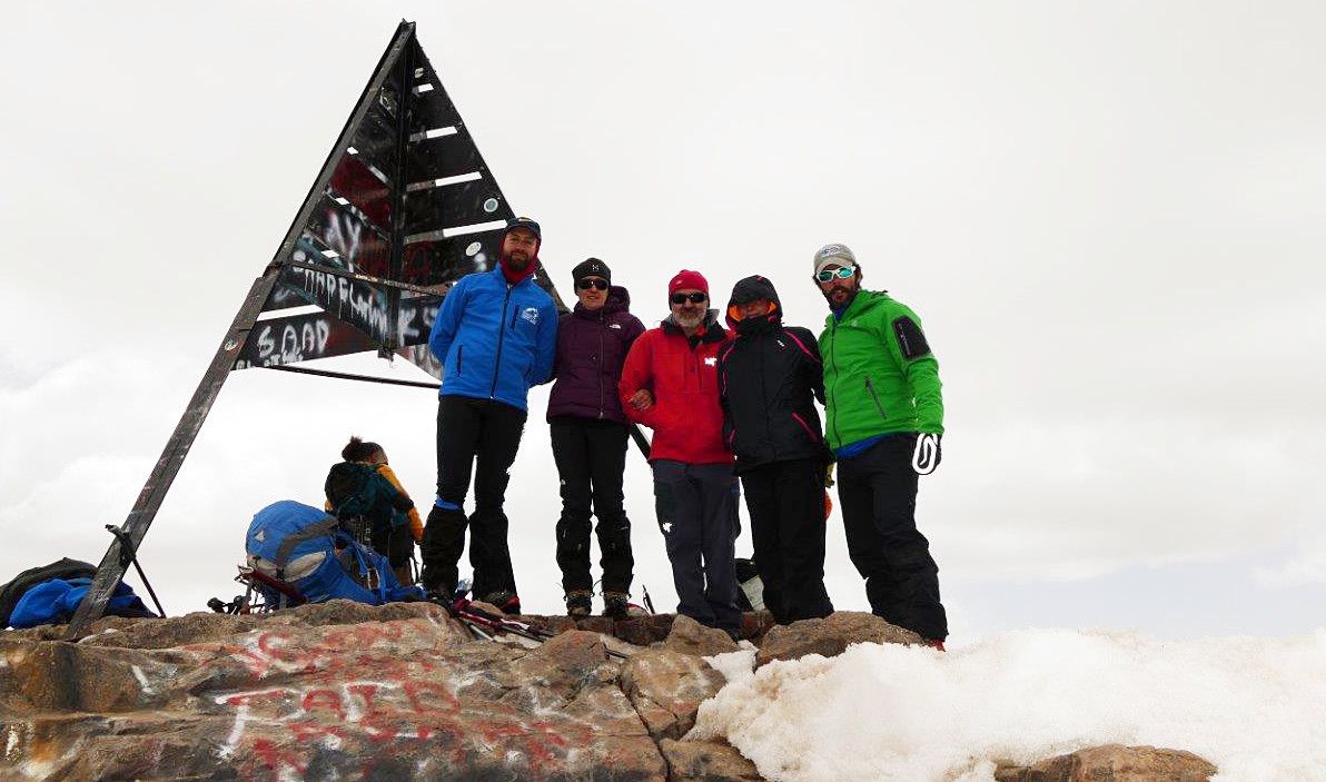 Expedición do Club Aromon Montañeiros A Roelo á cordilleira do Alto Atlas