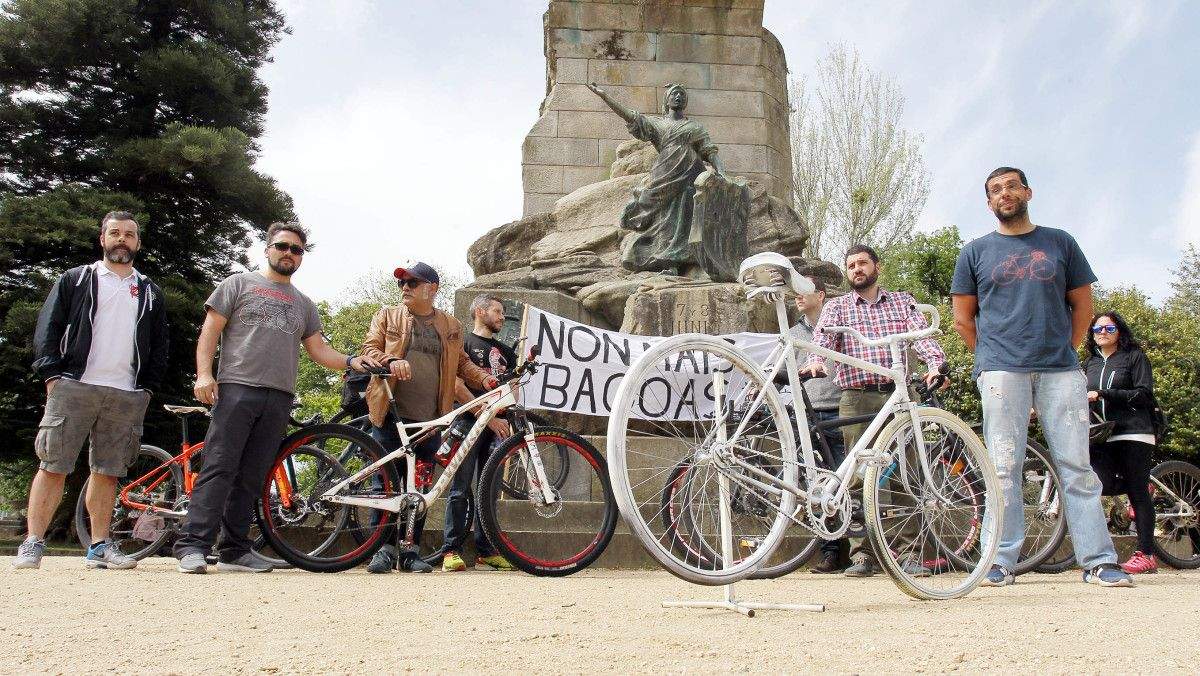 Manifesto en el Día mundial de la bicicleta