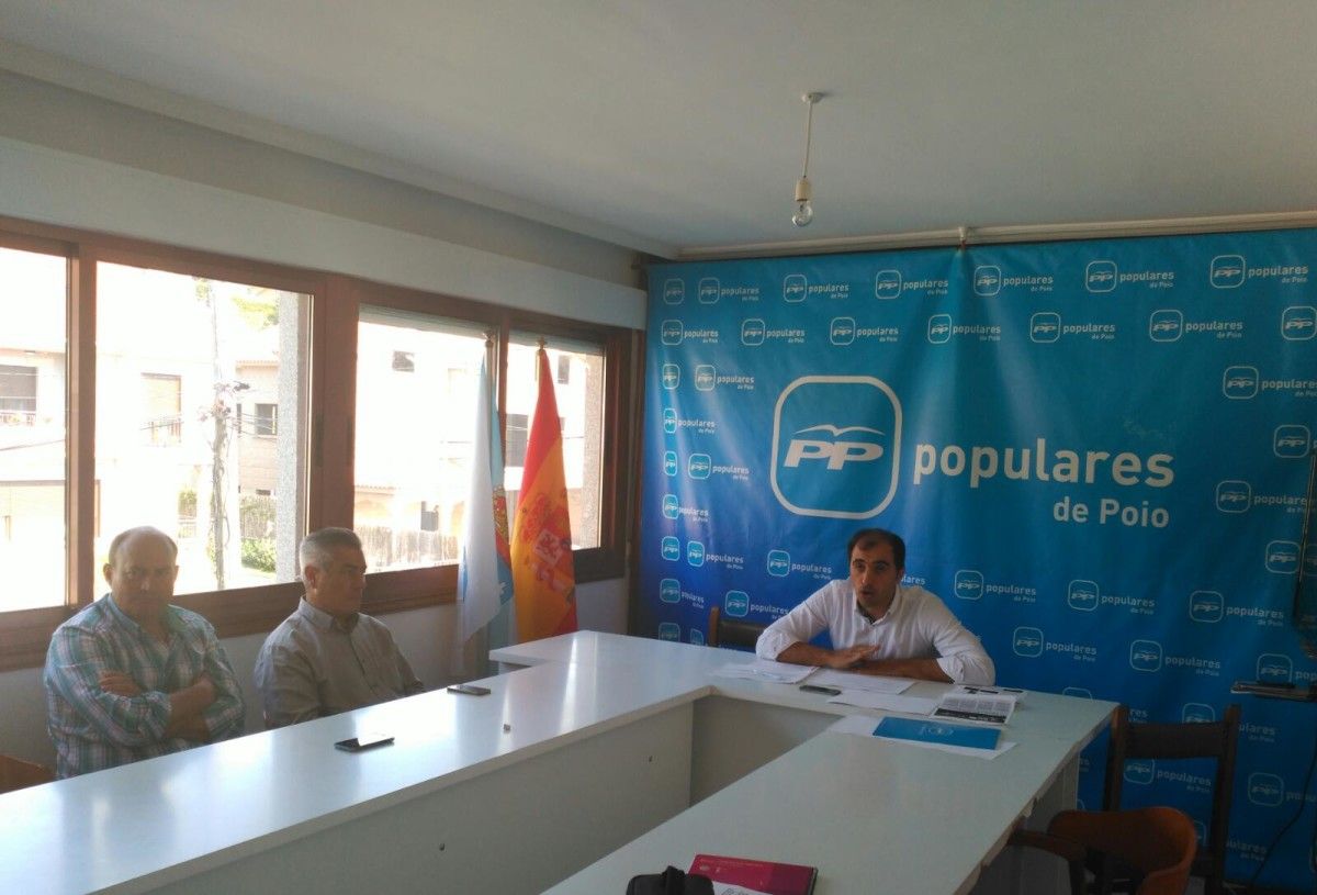 Comparecencia de Ángel Moldes en la sede del PP de Poio