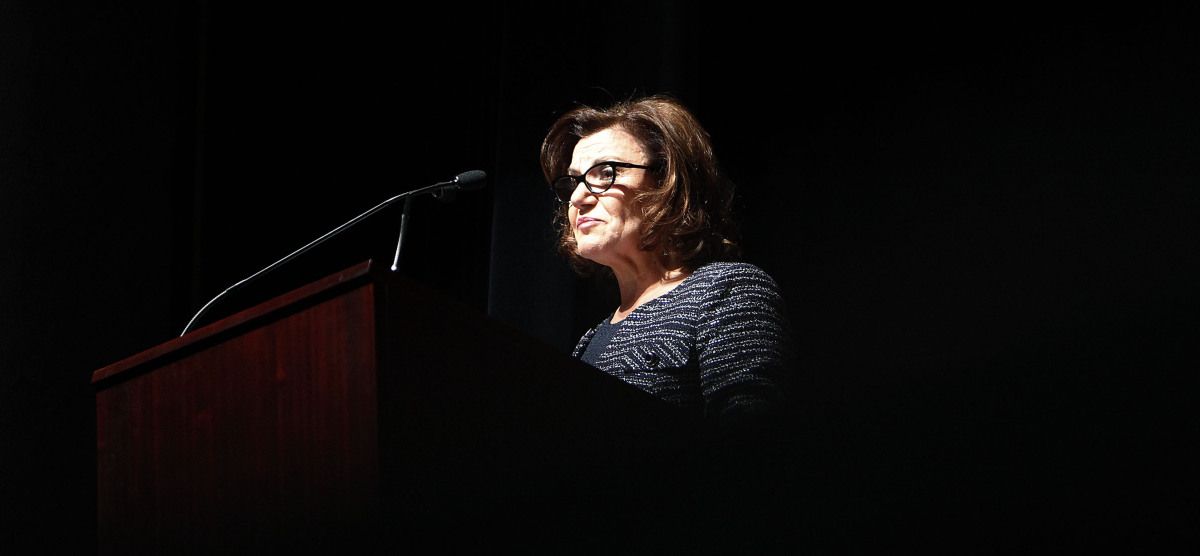 Fina Casalderrey ingresa na Real Academia Galega