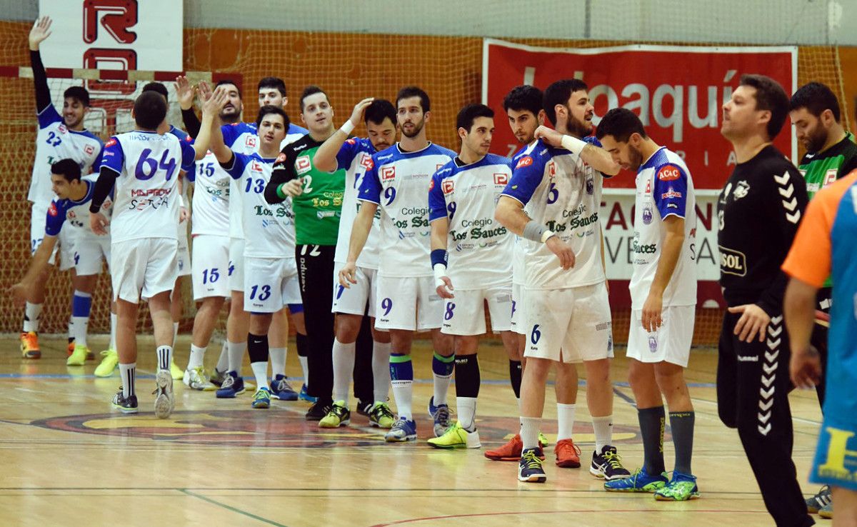 Equipo do Cisne antes do Partido ante o Palma del Río