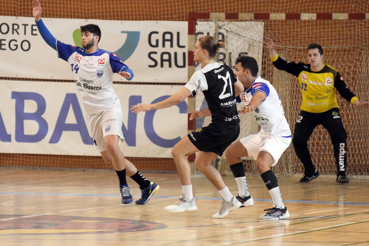Partido entre Cisne e Amenabar Zarautz no CGTD
