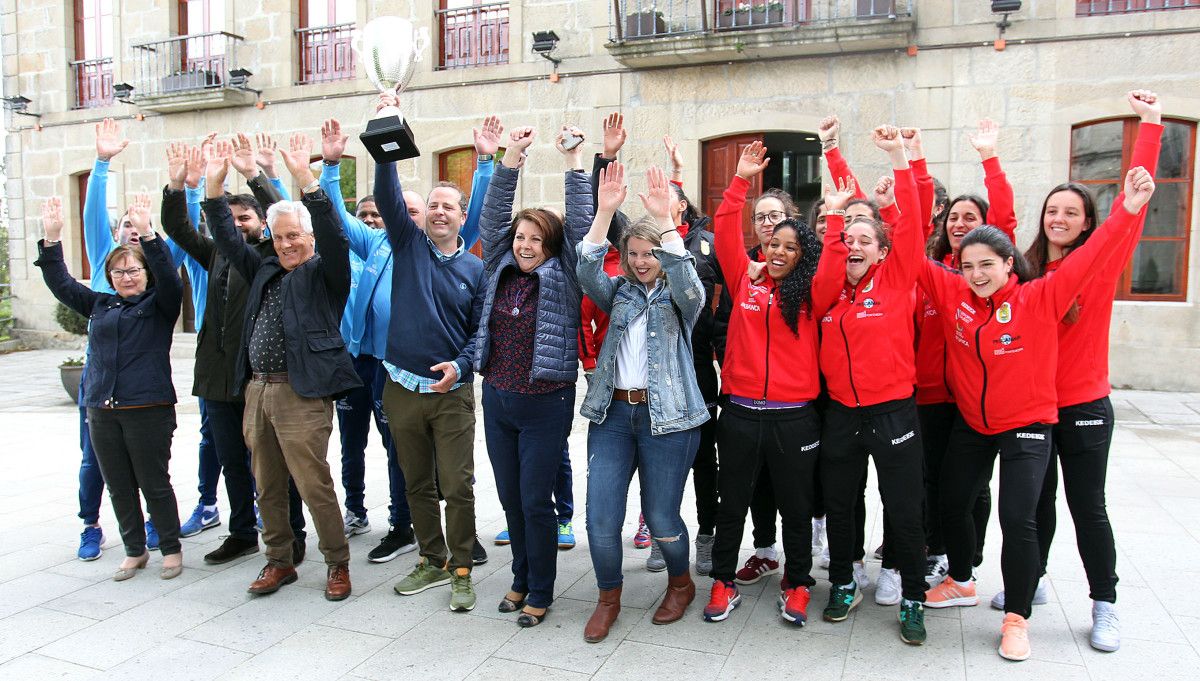 Recepción municipal ao Poio Pescamar tras gañar a Copa Xunta