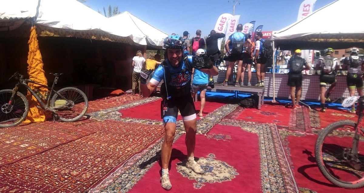 Fran Valiñas co recoñecemento como 'finisher' da Titan Desert