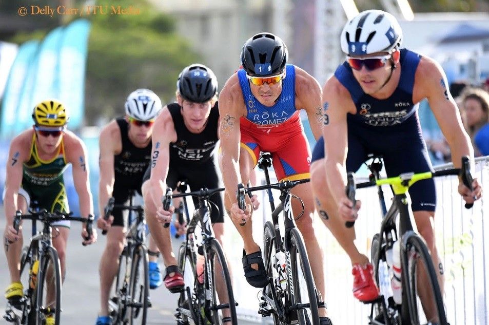 Gómez Noya durante la prueba de las Series Mundiales en Gold Coast