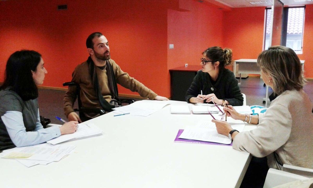 Xuntanza de Anabel Gulías con colectivos do ámbito da discapacidade