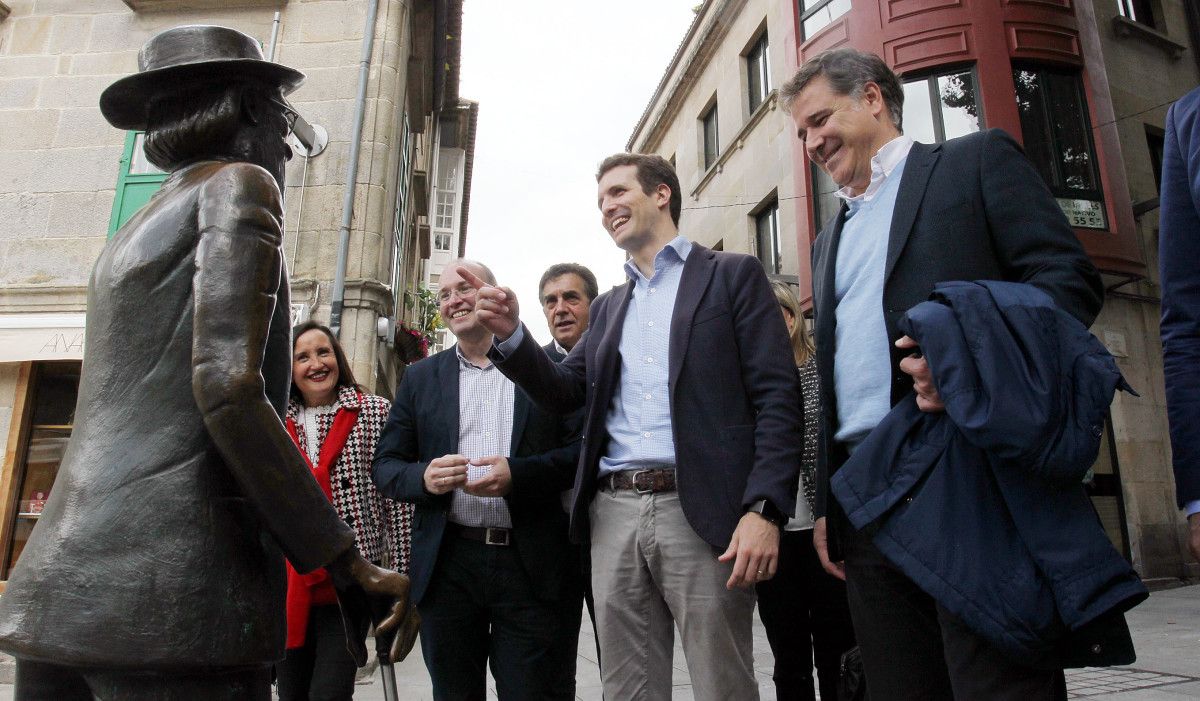 Paseo de Pablo Casado (PP) por Pontevedra