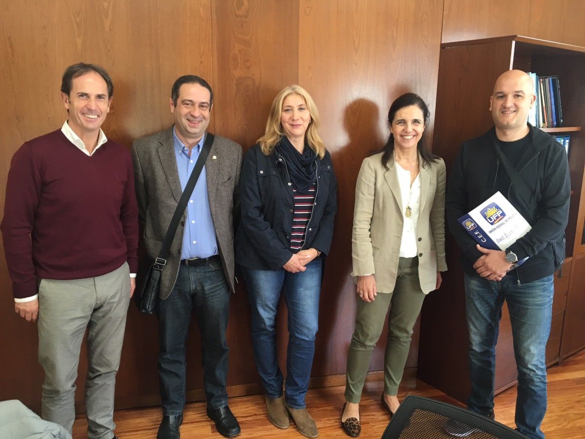 Diputados del PP se reunieron con representantes de la UFP