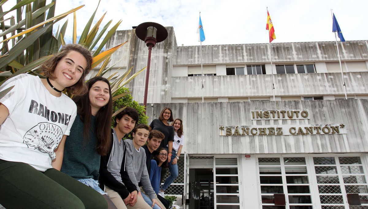 Estudiantes del IES Sánchez Cantón, seleccionados para la fase final de los premios TeenTech 2017