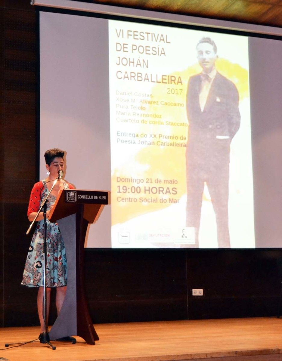 María Reimóndez, gañadora do premio Johán Carballeira de poesía