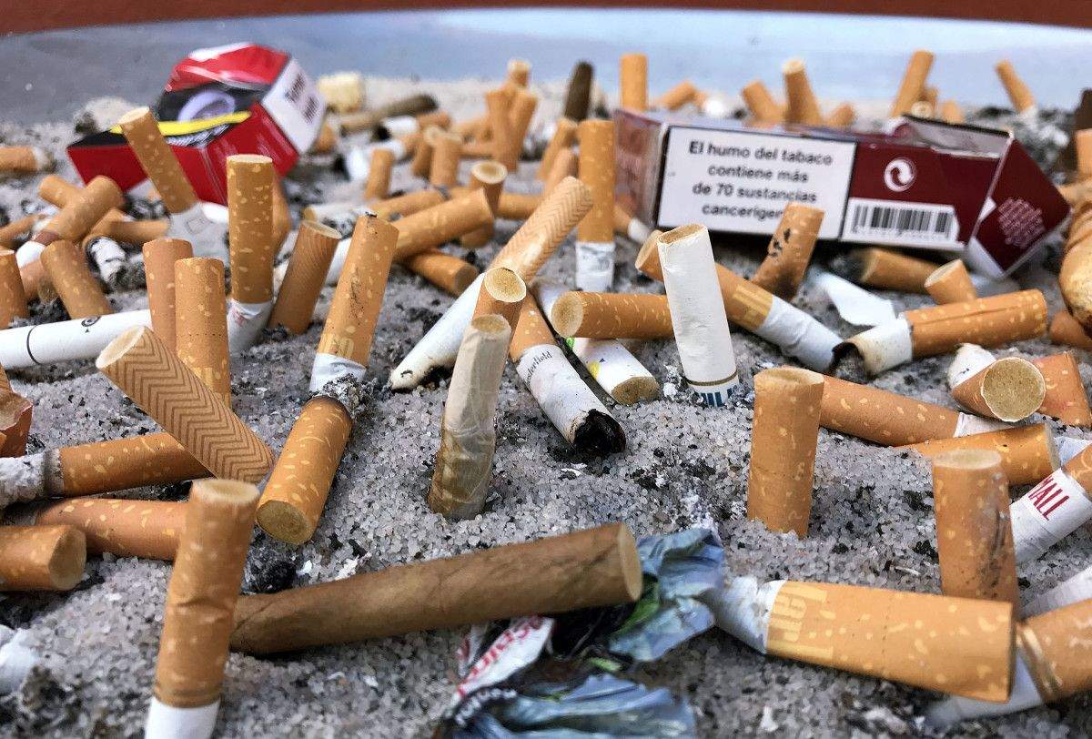 Deixar de fumar diminúe o risco de cancro de pulmón