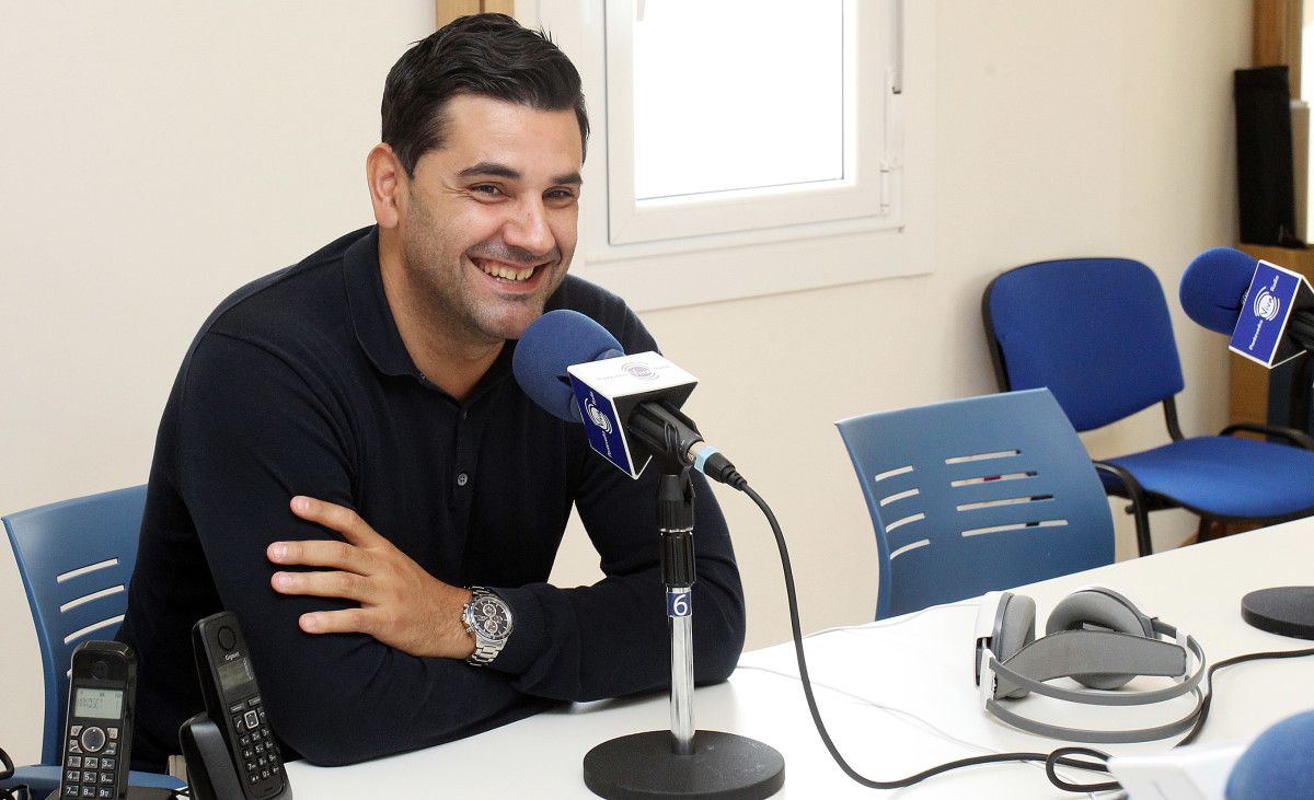Roberto Feáns en el programa La Trastienda de PontevedraViva Radio