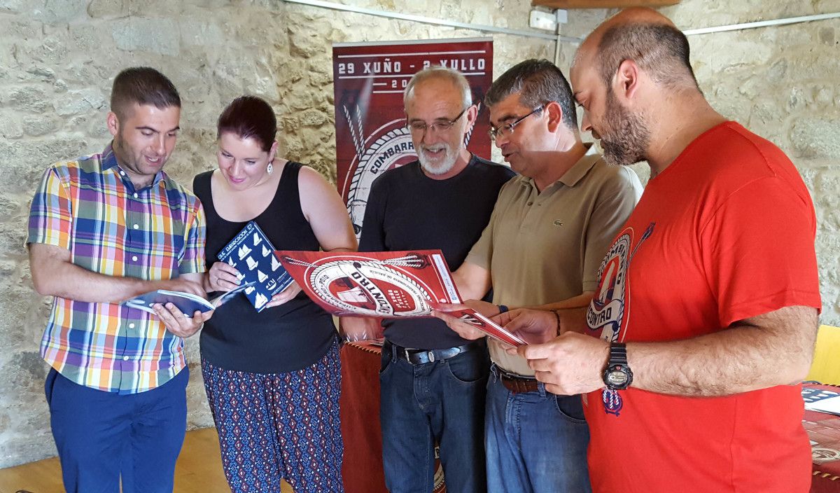 Presentación en Poio del Encuentro de Embarcaciones Tradicionales de Combarro
