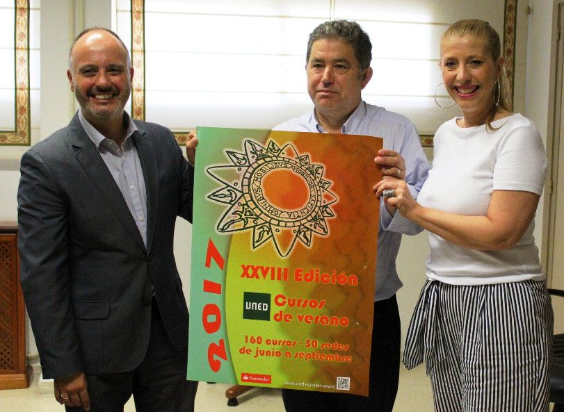 David Regades, Miguel Anxo Fernández Lores e Beatriz Rodríguez
