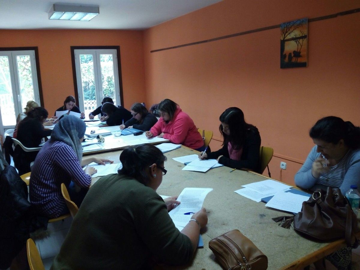 Curso de auxiliar de ayuda a domicilio realizado por Rexurdir Curso de auxiliar de ayuda a domicilio realizado por Rexurdir