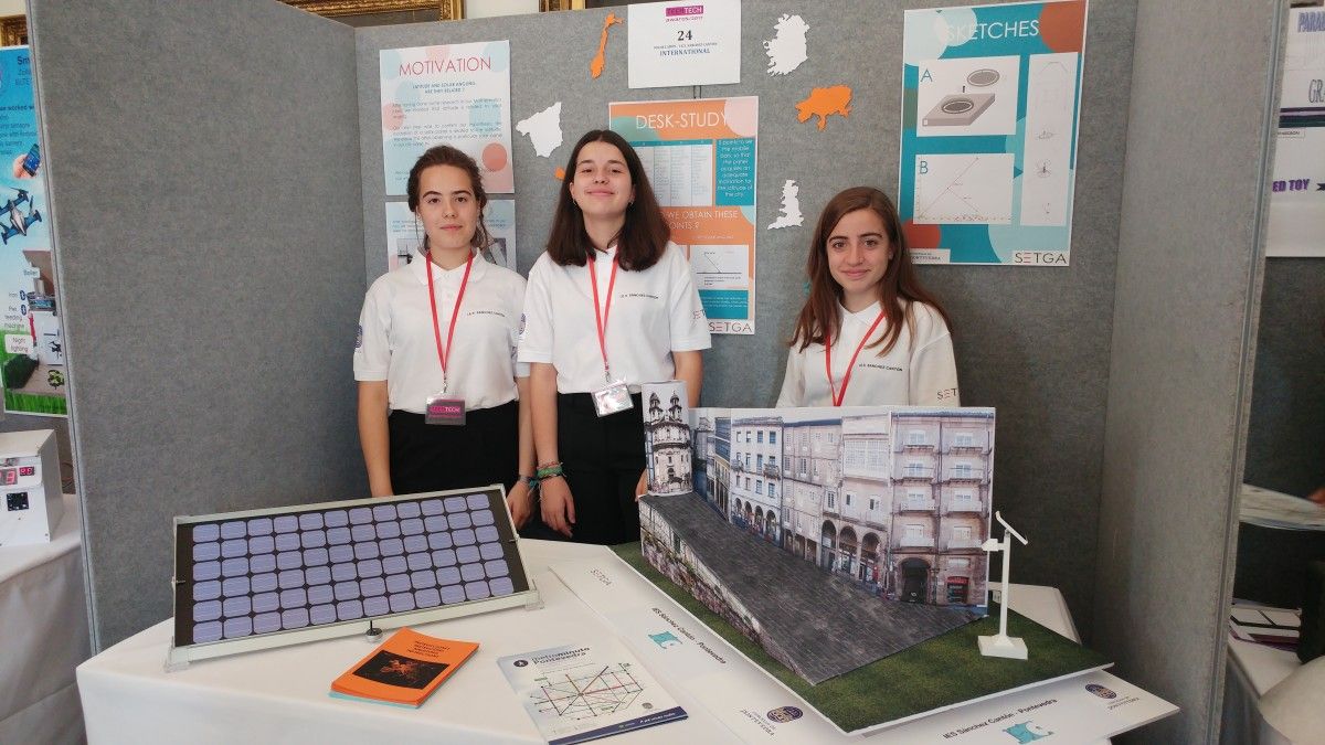 Paso de los alumnos del Sánchez Cantón por los premios TeenTech en Londres