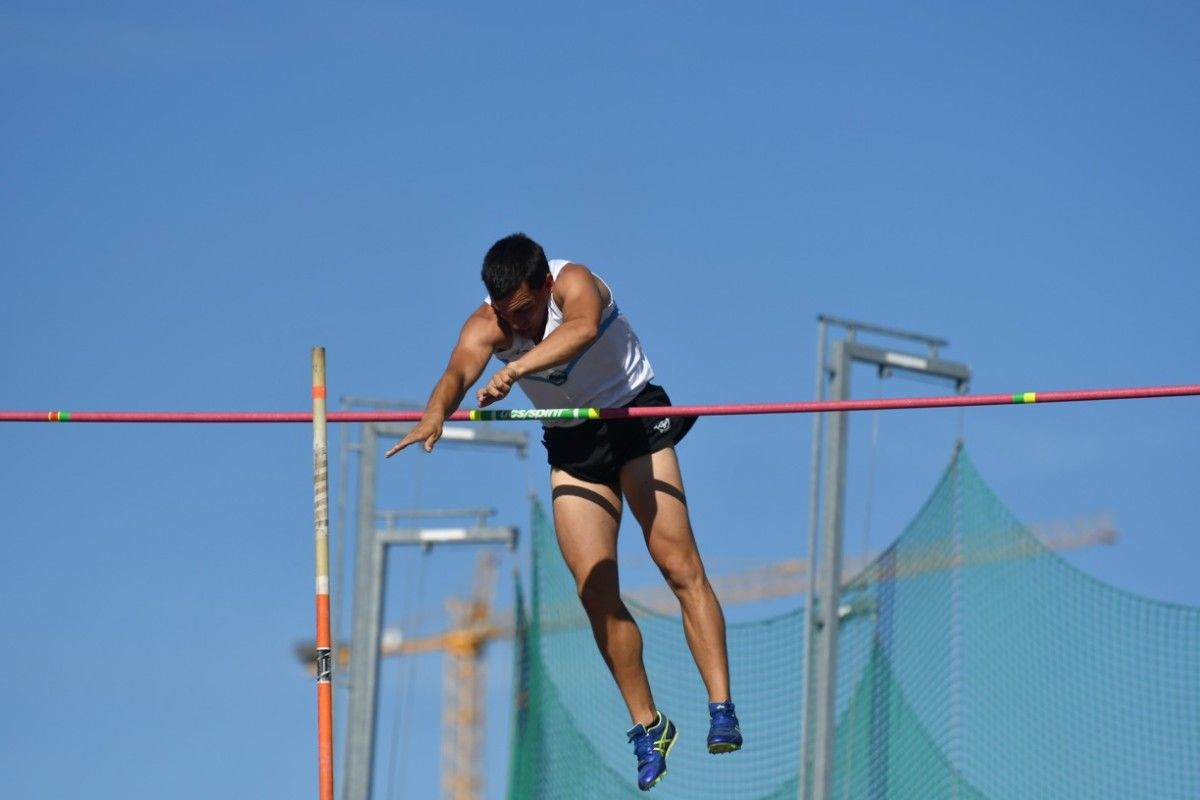 Campeonato Gallego Absoluto de Atletismo en el CGTD