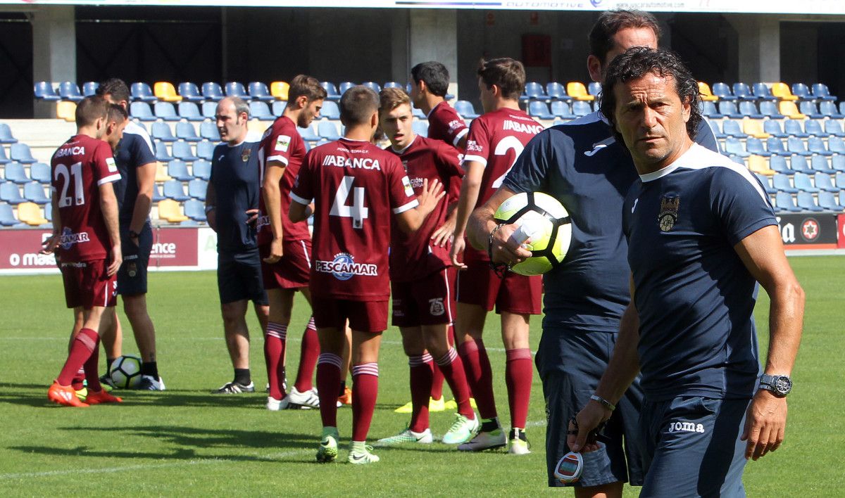 Primer entrenamiento de pretemporada del Pontevedra 2017/2018