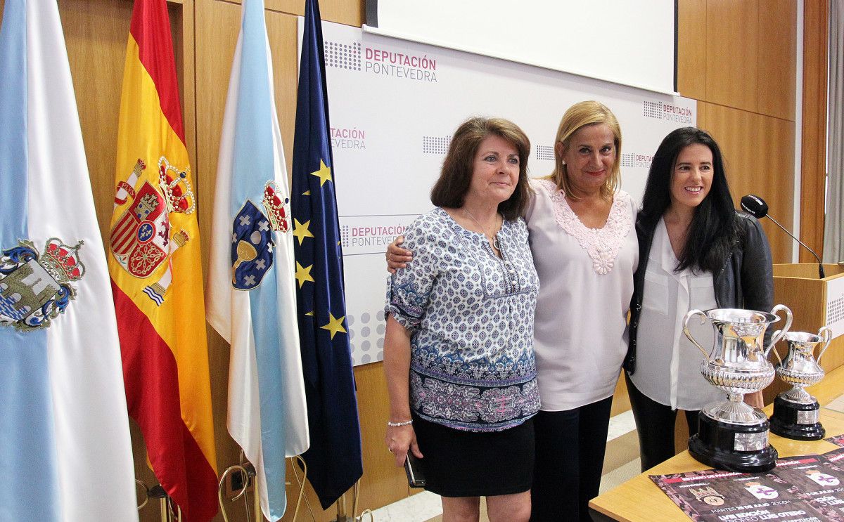 Chelo Besada, Carmela Silva y Lupe Murillo en la presentación del LVIII Trofeo Luis Otero
