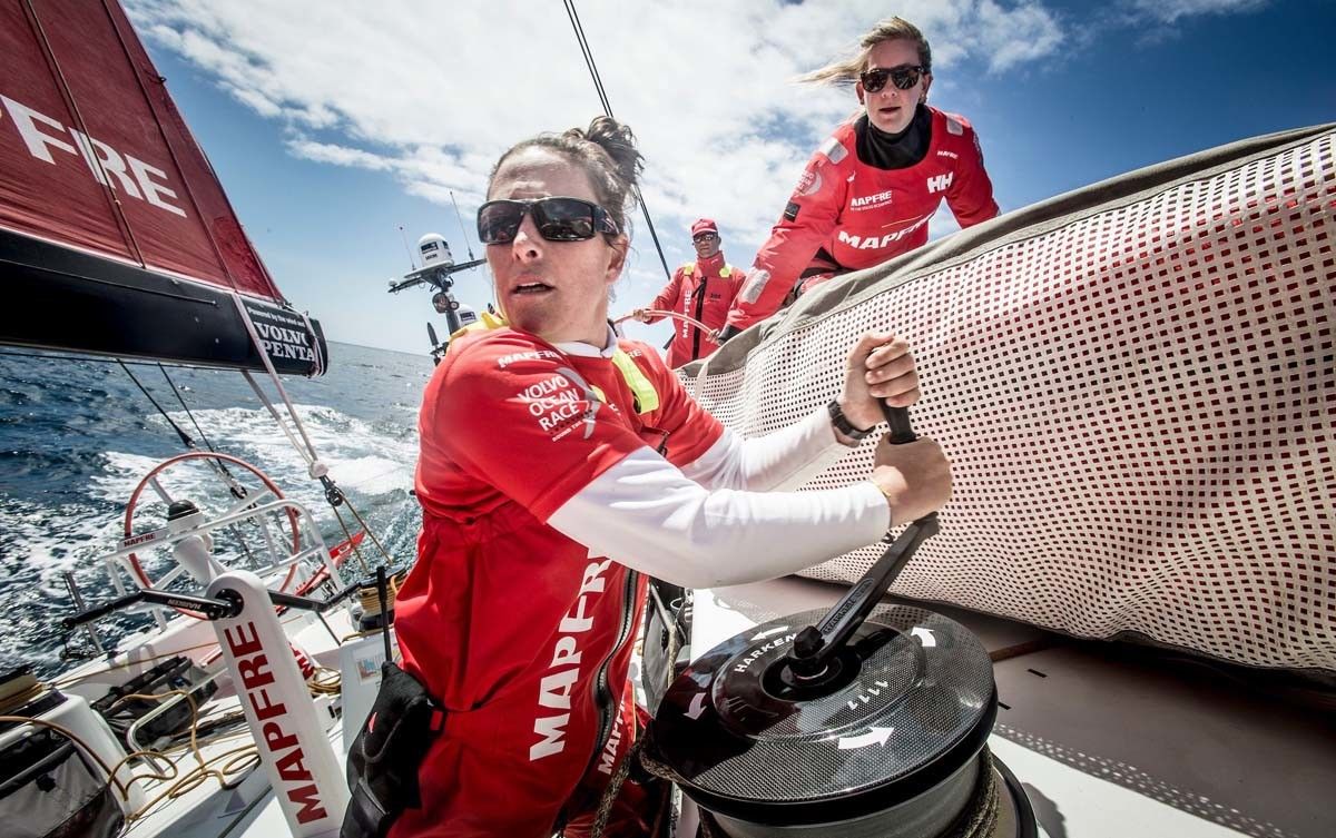 Támara Echegoyen a bordo del barco español de la Volvo Ocean Race