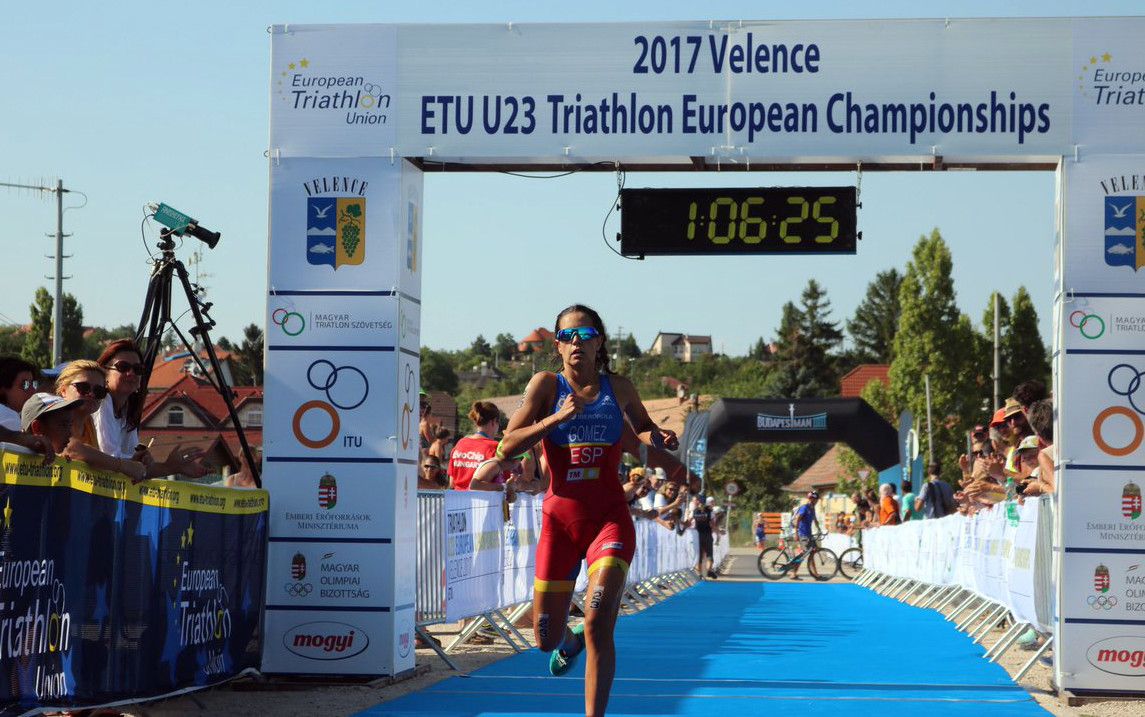 Carmen Gómez, no europeo sub-23 de tríatlon en Velence, regresa ao CGTD